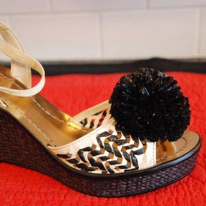KATE SPADE Pom-Pom Wedge Sz 6.5 Ivory Leather
